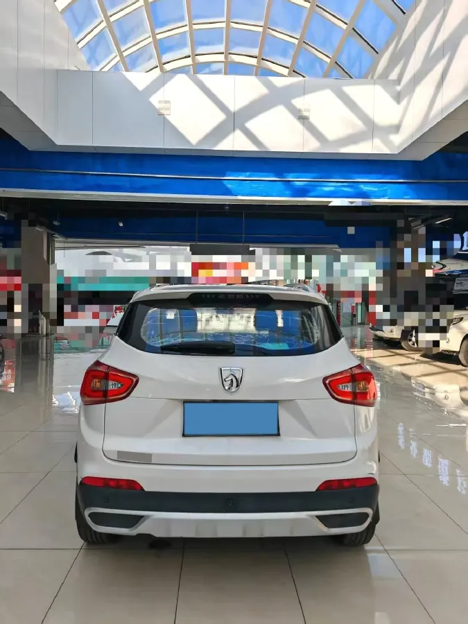 2017 BaoJun 510 1.5L 112HP L4 6MT,autocango,china used car exporter,china ev exporter,chinese used car exporter,chinese used ev exporter