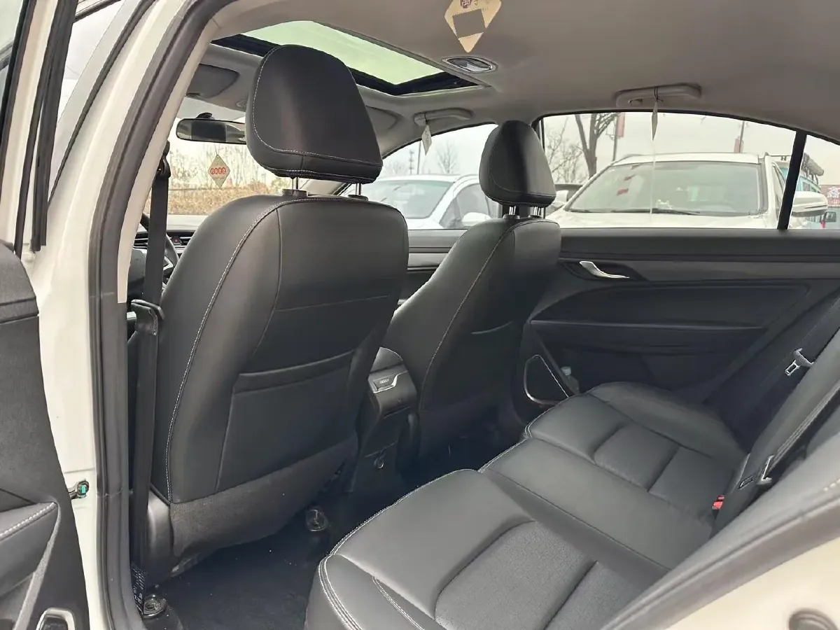 2021 Geely Coolray 1.4T 141HP L4 6MT,autocango,china used car exporter,china ev exporter,chinese used car exporter,chinese used ev exporter