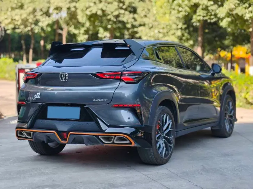 2022 ChangAn UNI-T 1.5T 188HP L4 7DCT,autocango,china used car exporter,china ev exporter,chinese used car exporter,chinese used ev exporter