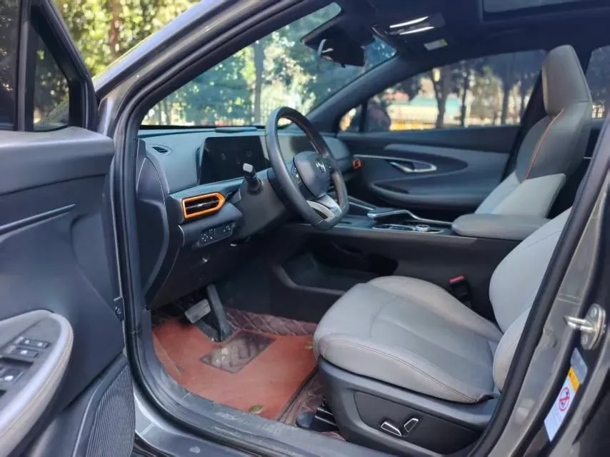 2022 ChangAn UNI-T 1.5T 188HP L4 7DCT,autocango,china used car exporter,china ev exporter,chinese used car exporter,chinese used ev exporter