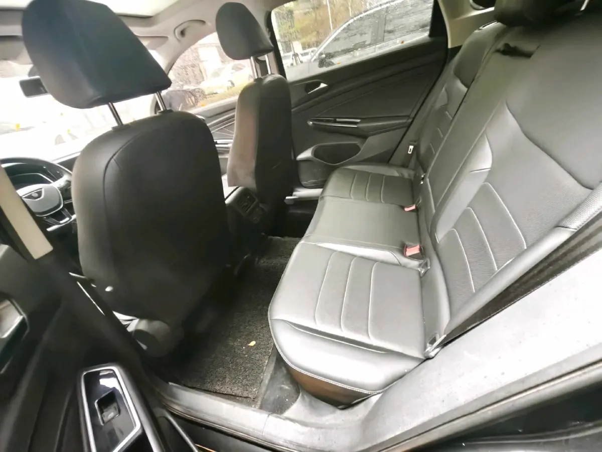 2021 Jetta VS7 1.4T 150HP L4 6AT,autocango,china used car exporter,china ev exporter,chinese used car exporter,chinese used ev exporter