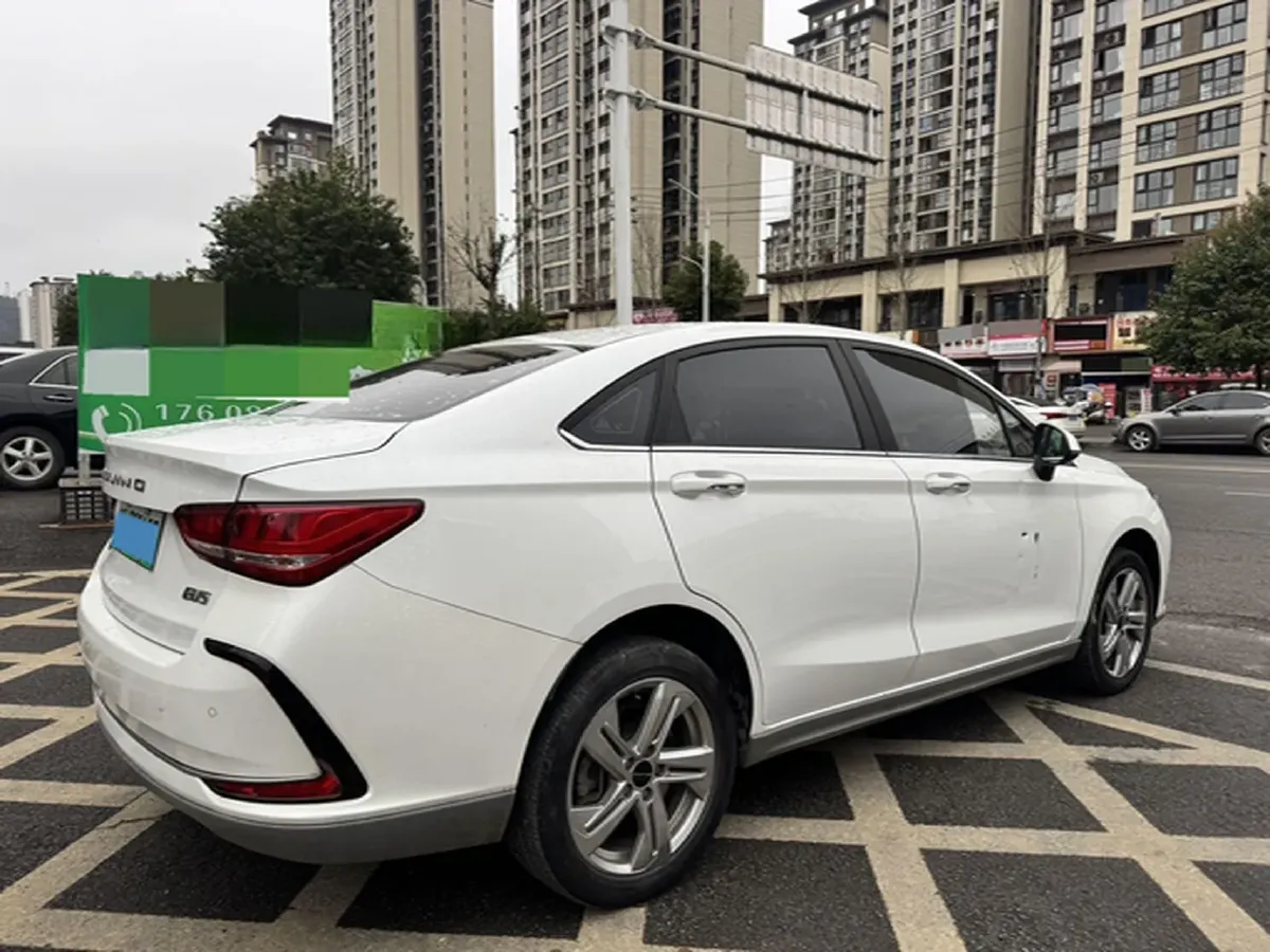 2022 Bestune B70 2.0T 224HP L4 6AT,autocango,china used car exporter,china ev exporter,chinese used car exporter,chinese used ev exporter