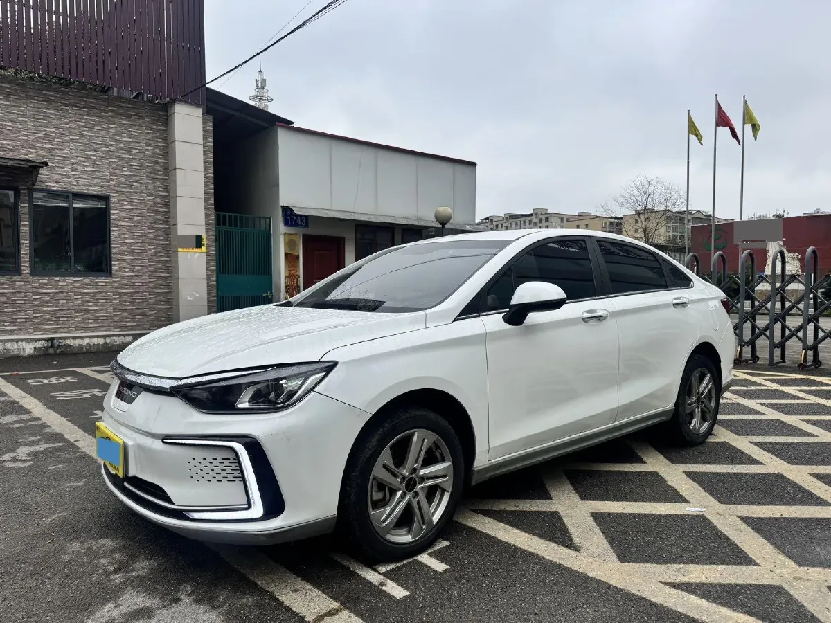 2022 Bestune B70 2.0T 224HP L4 6AT,autocango,china used car exporter,china ev exporter,chinese used car exporter,chinese used ev exporter