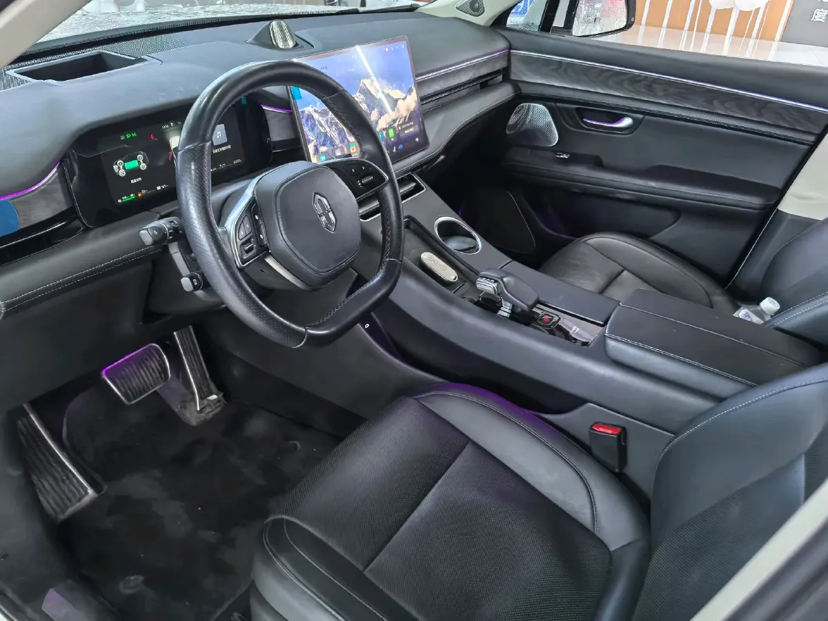 2022 AITO AITO M5 Range Extended 125HP REEV 40KWH,autocango,china used car exporter,china ev exporter,chinese used car exporter,chinese used ev exporter