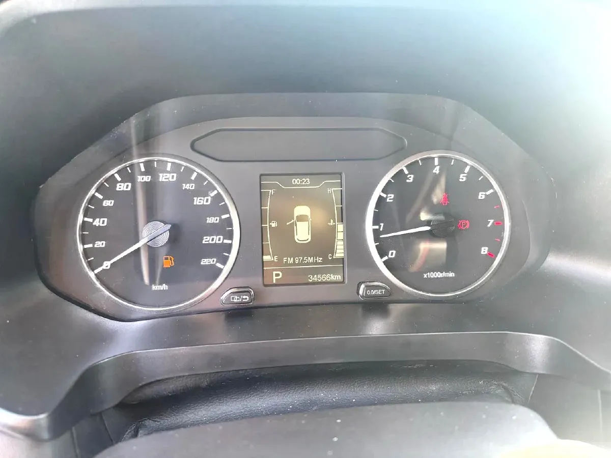 2022 Chery Tiggo 5x 1.5L 116HP L4 CVT,autocango,china used car exporter,china ev exporter,chinese used car exporter,chinese used ev exporter