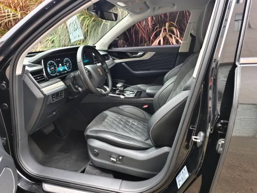 2019 HongQi HS5 2.0T 224HP L4 6AT,autocango,china used car exporter,china ev exporter,chinese used car exporter,chinese used ev exporter