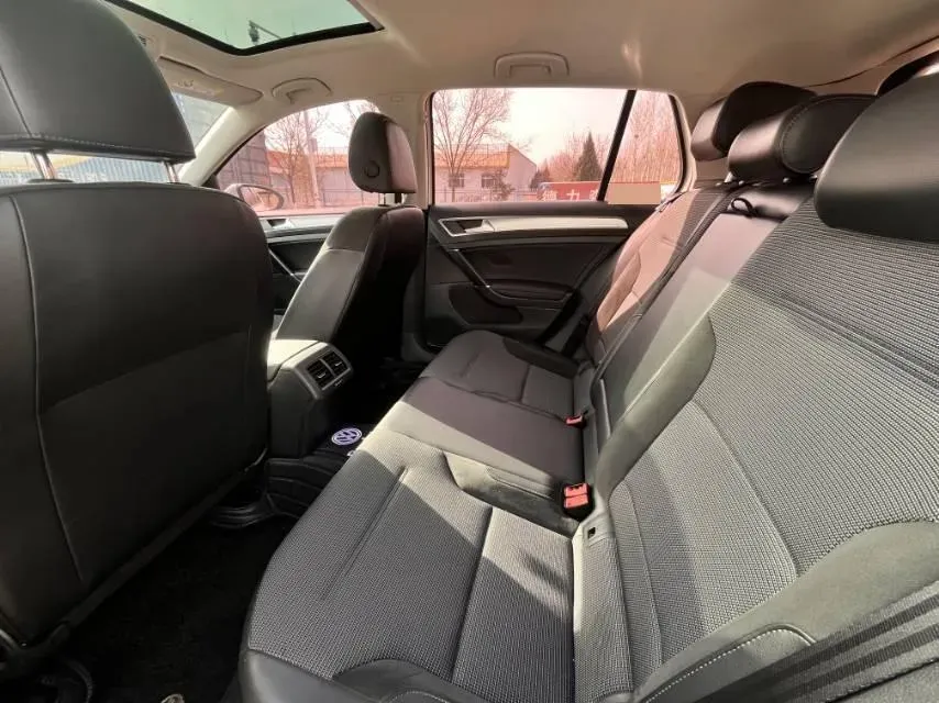 2018 Volkswagen Golf 1.4T 131HP L4 7DCT,autocango,china used car exporter,china ev exporter,chinese used car exporter,chinese used ev exporter