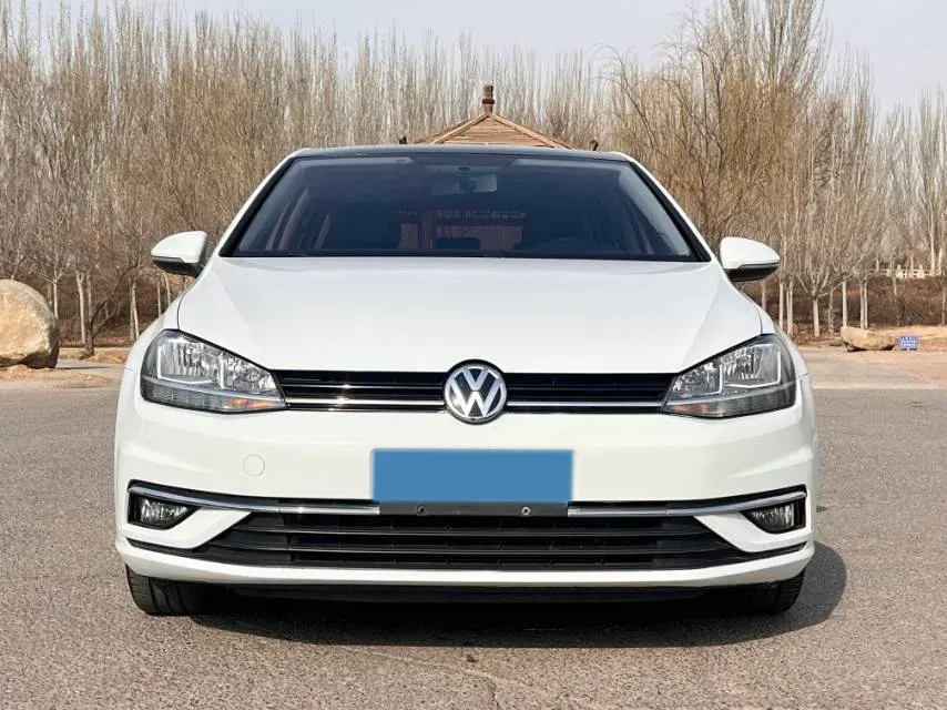 2018 Volkswagen Golf 1.4T 131HP L4 7DCT,autocango,china used car exporter,china ev exporter,chinese used car exporter,chinese used ev exporter