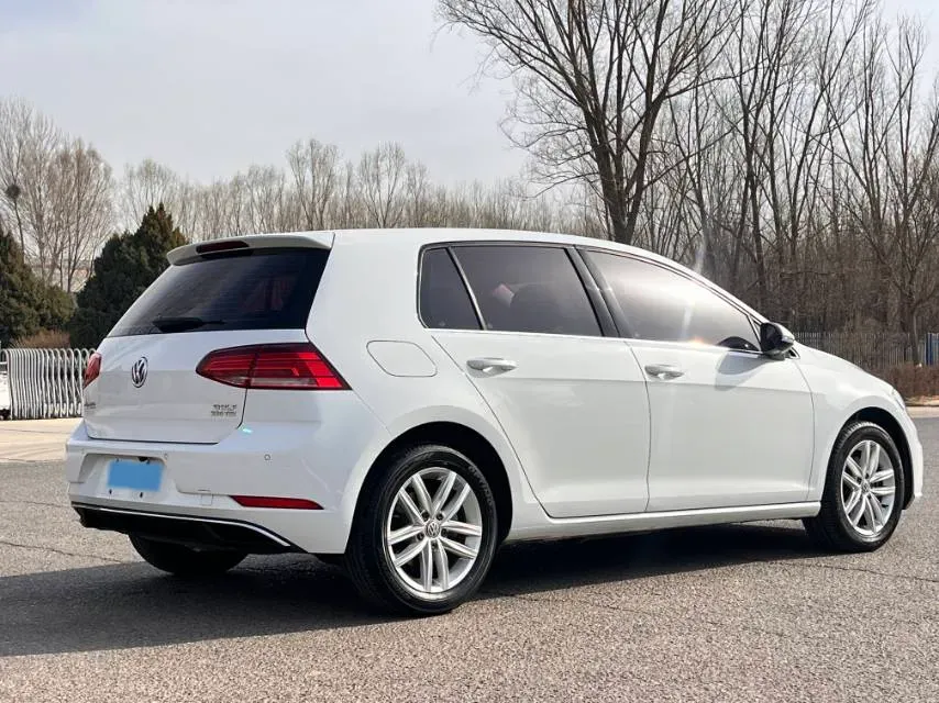 2018 Volkswagen Golf 1.4T 131HP L4 7DCT,autocango,china used car exporter,china ev exporter,chinese used car exporter,chinese used ev exporter