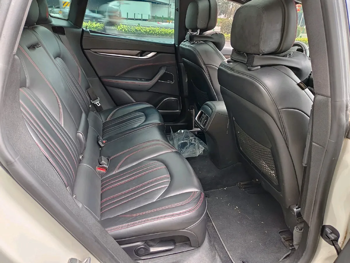 2016 Audi S6 4.0T 450HP V8 7DCT,autocango,china used car exporter,china ev exporter,chinese used car exporter,chinese used ev exporter