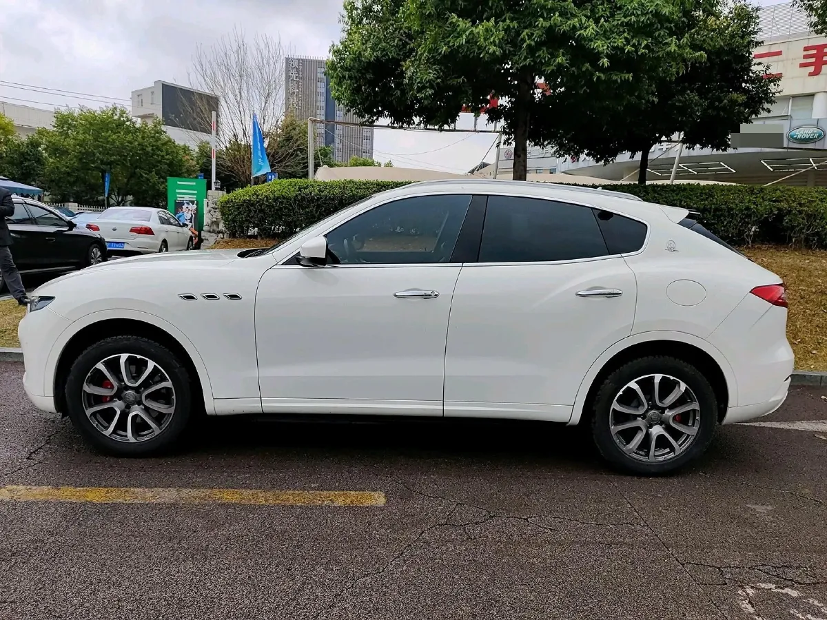 2016 Audi S6 4.0T 450HP V8 7DCT,autocango,china used car exporter,china ev exporter,chinese used car exporter,chinese used ev exporter