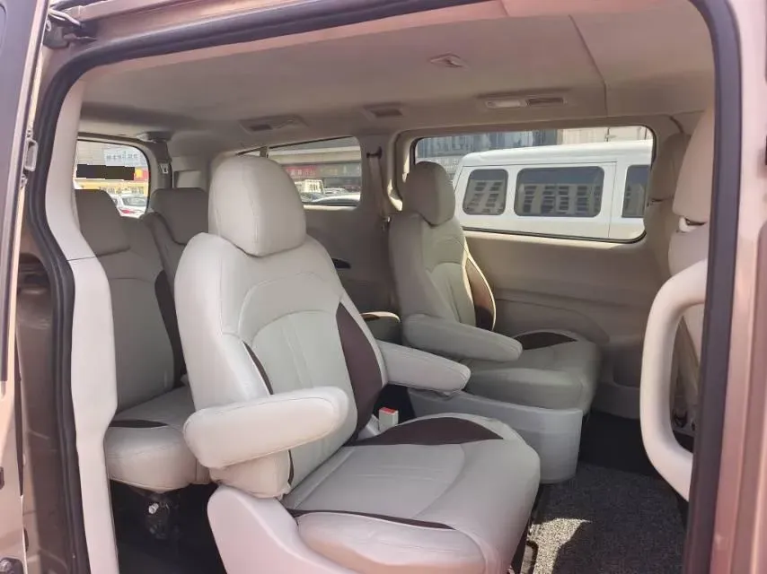 2018 MAXUS G10 2.0T 224HP L4 6AT,autocango,china used car exporter,china ev exporter,chinese used car exporter,chinese used ev exporter