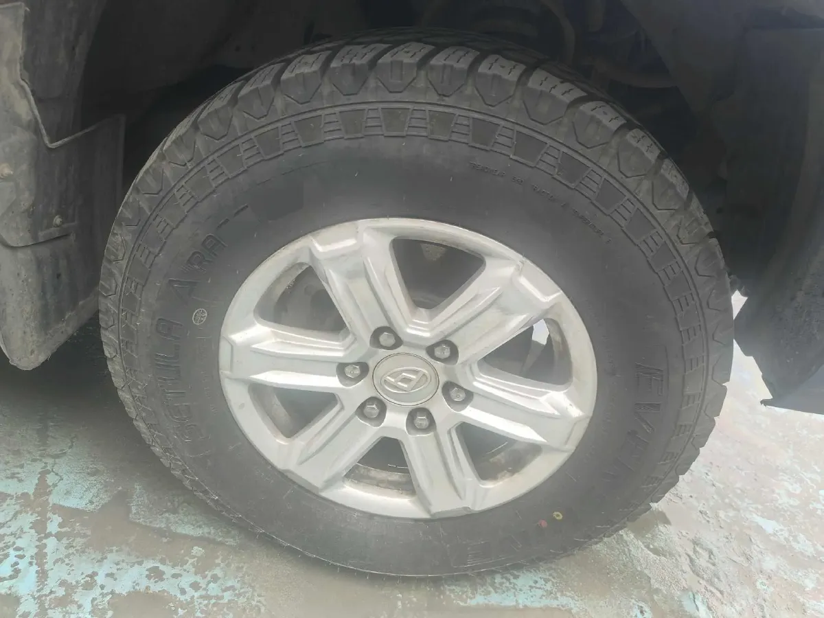 2019 MAXUS T70 2.0T 163HP L4 6AT,autocango,china used car exporter,china ev exporter,chinese used car exporter,chinese used ev exporter