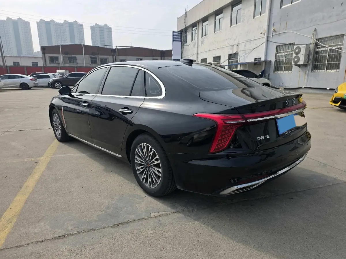 2023 HongQi H5 1.5T 169HP L4 7DCT,autocango,china used car exporter,china ev exporter,chinese used car exporter,chinese used ev exporter