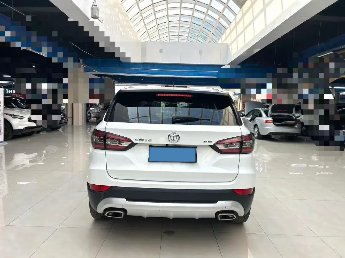 2018 Brilliance Auto V6 1.5T 150HP L4 7DCT,autocango,china used car exporter,china ev exporter,chinese used car exporter,chinese used ev exporter