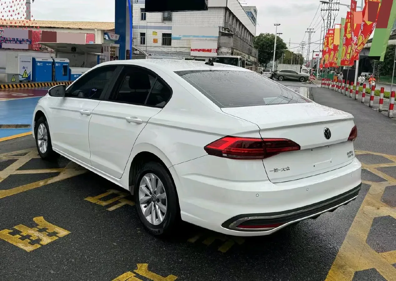 2024 Volkswagen Bora 1.2T 116HP L4 7DCT,autocango,china used car exporter,china ev exporter,chinese used car exporter,chinese used ev exporter