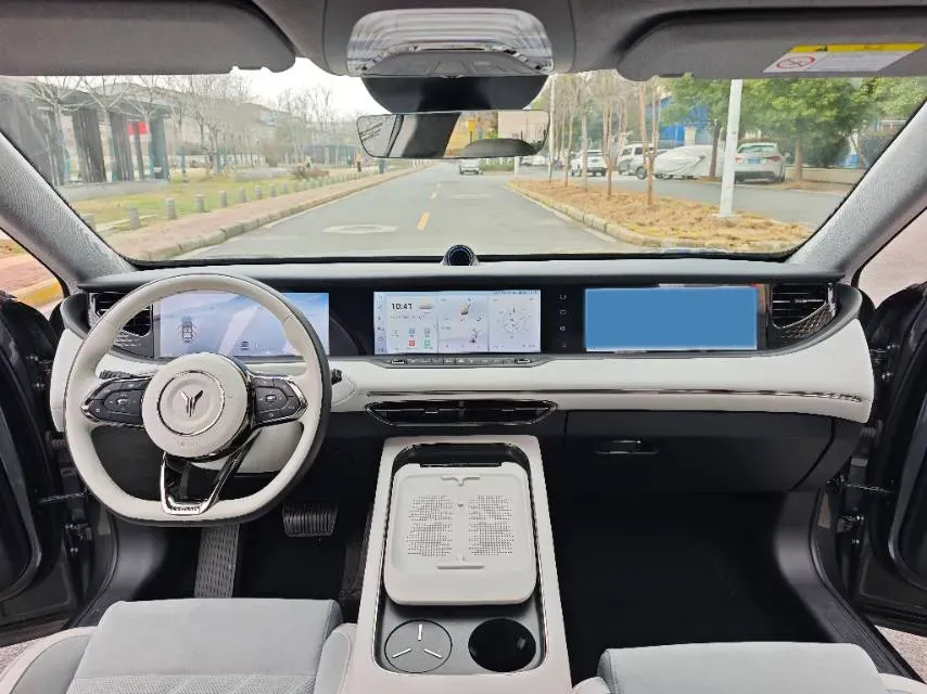 2025 Voyah FREE 1.5T 150HP L4 REEV 43KWH,autocango,china used car exporter,china ev exporter,chinese used car exporter,chinese used ev exporter