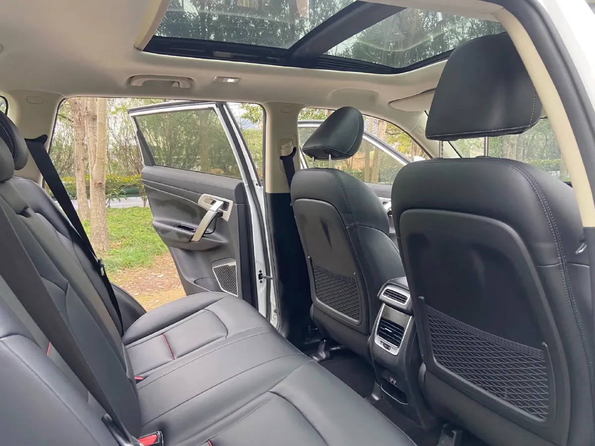 2018 Geely Azkarra 1.8T 184HP L4 6AT,autocango,china used car exporter,china ev exporter,chinese used car exporter,chinese used ev exporter