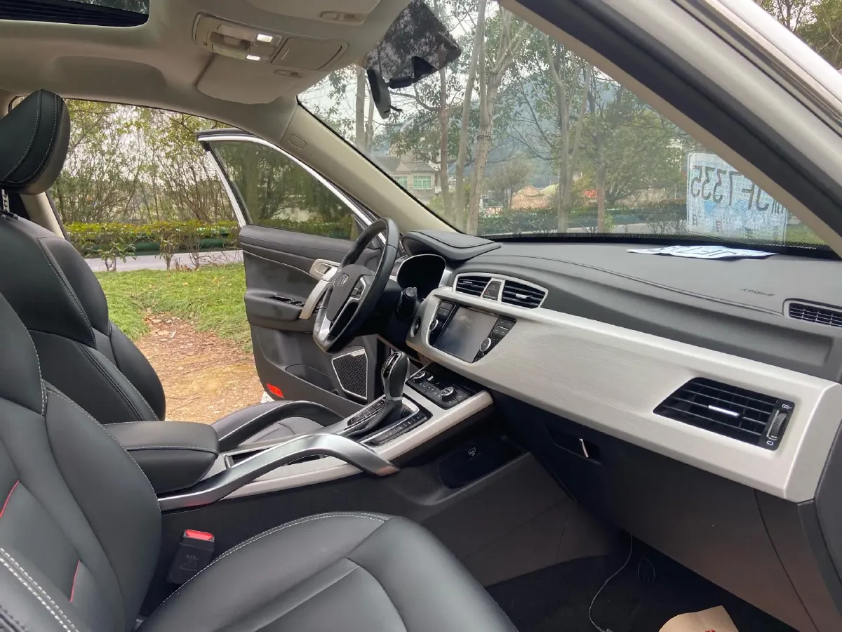 2018 Geely Azkarra 1.8T 184HP L4 6AT,autocango,china used car exporter,china ev exporter,chinese used car exporter,chinese used ev exporter