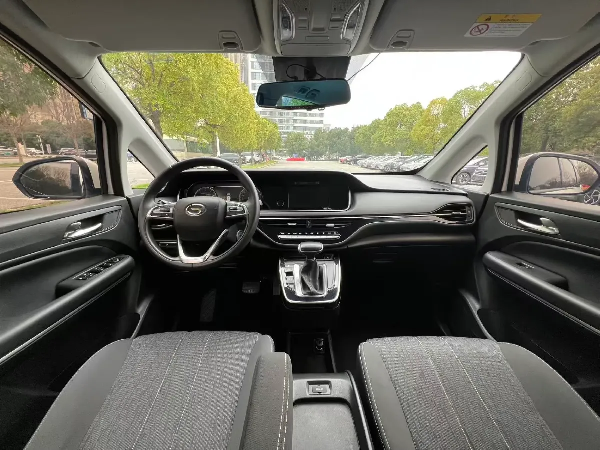 2021 GAC Trumpchi M6 1.5T 169HP L4 7DCT,autocango,china used car exporter,china ev exporter,chinese used car exporter,chinese used ev exporter