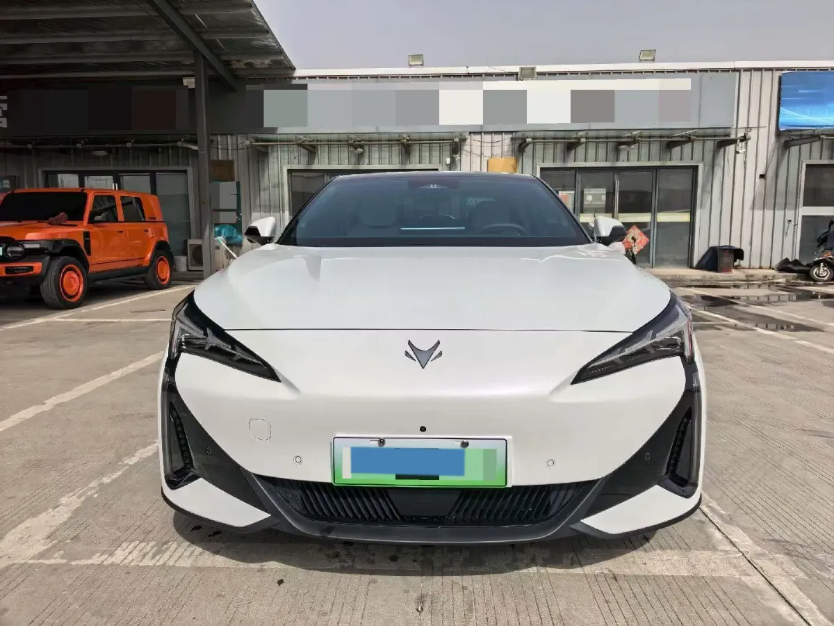 2025 ARCFOX αS5 BEV,autocango,china used car exporter,china ev exporter,chinese used car exporter,chinese used ev exporter
