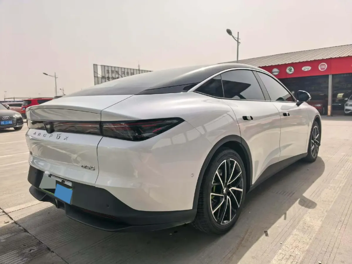 2025 ARCFOX αS5 BEV,autocango,china used car exporter,china ev exporter,chinese used car exporter,chinese used ev exporter