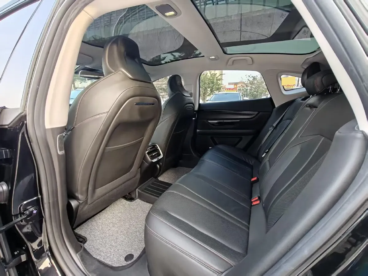 2022 Xpeng P7 BEV 60.2KWH,autocango,china used car exporter,china ev exporter,chinese used car exporter,chinese used ev exporter