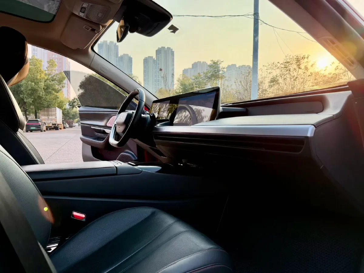 2020 Xpeng P7 BEV 70.8KWH,autocango,china used car exporter,china ev exporter,chinese used car exporter,chinese used ev exporter