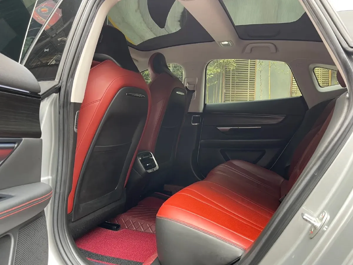 2022 Volkswagen Tiguan X 2.0T 220HP L4 7DCT,autocango,china used car exporter,china ev exporter,chinese used car exporter,chinese used ev exporter