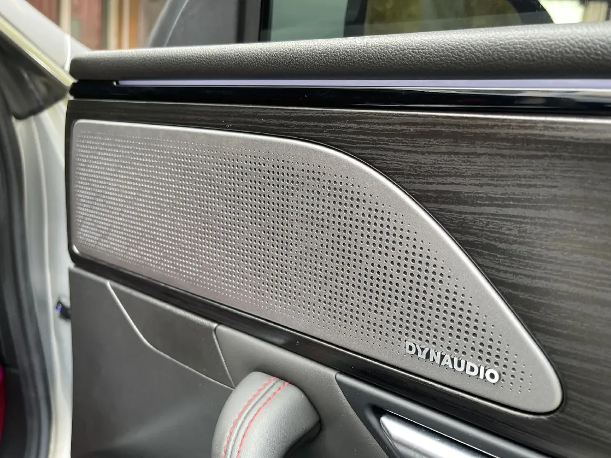 2022 Volkswagen Tiguan X 2.0T 220HP L4 7DCT,autocango,china used car exporter,china ev exporter,chinese used car exporter,chinese used ev exporter