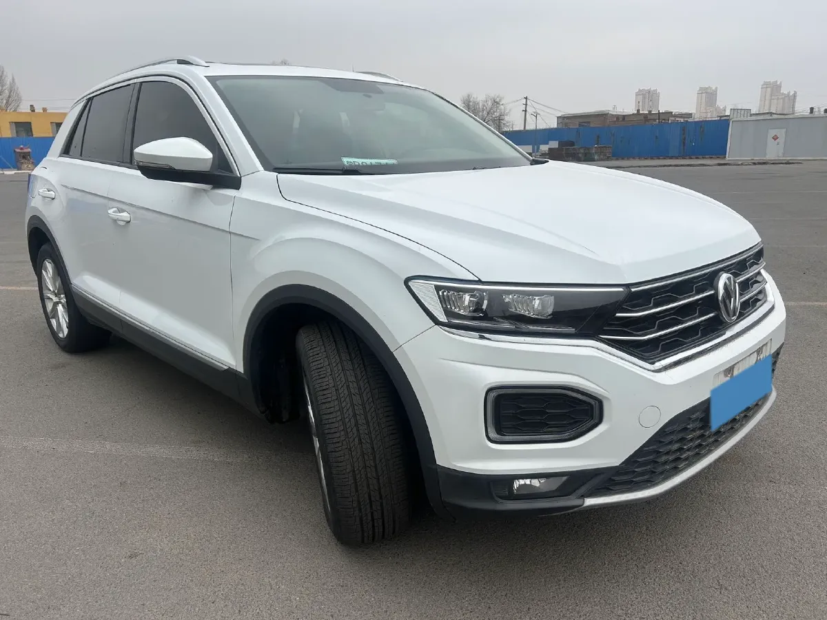 2019 Volkswagen T-Roc 1.4T 131HP L4 7DCT,autocango,china used car exporter,china ev exporter,chinese used car exporter,chinese used ev exporter