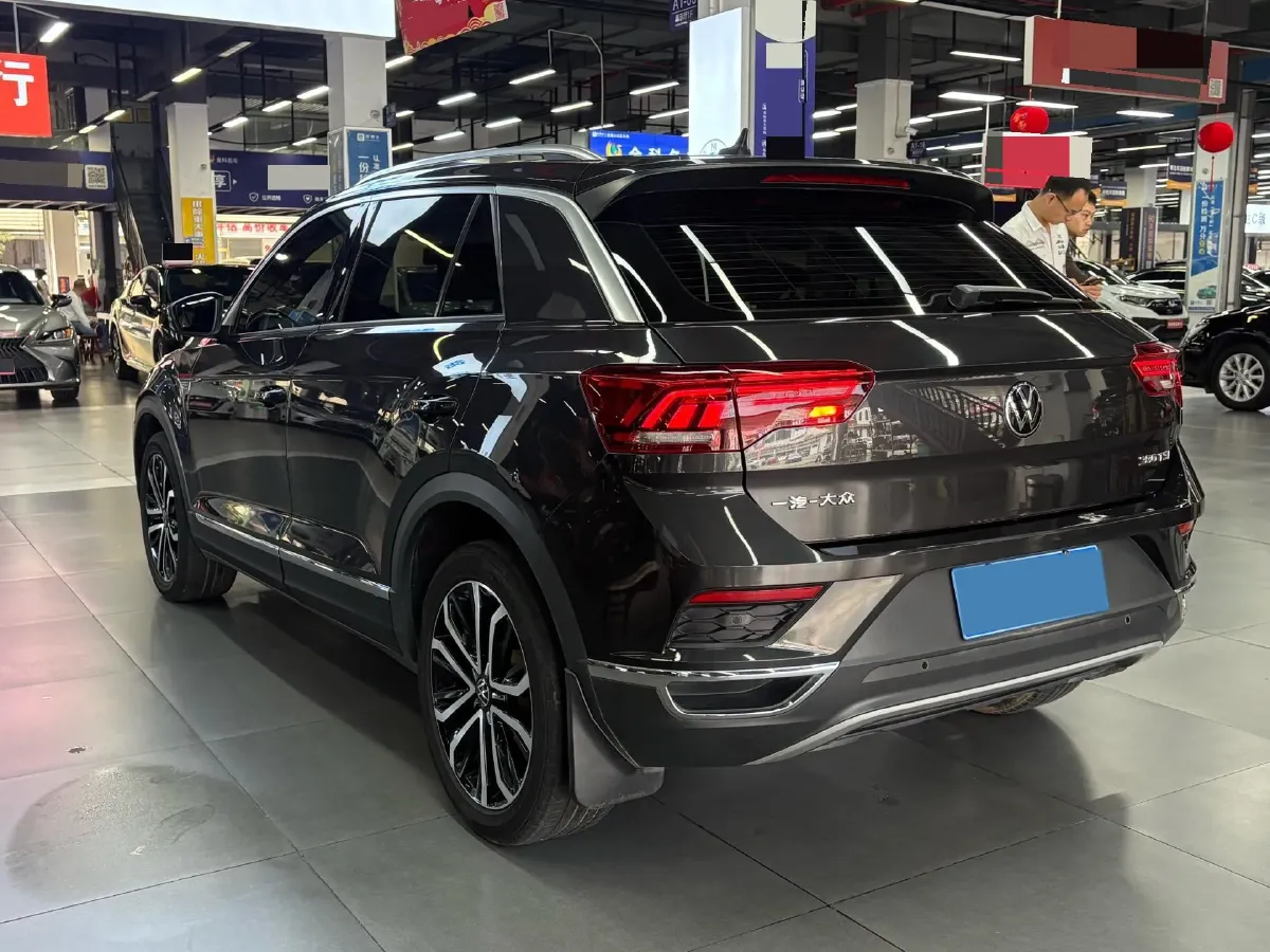 2022 Volkswagen T-Roc 1.4T 150HP L4 7DCT,autocango,china used car exporter,china ev exporter,chinese used car exporter,chinese used ev exporter