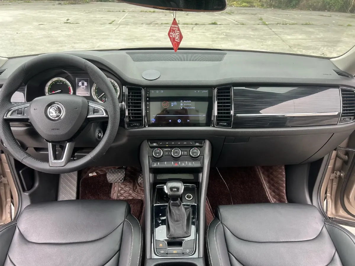 2018 Skoda Kodiak 2.0T 186HP L4 7DCT,autocango,china used car exporter,china ev exporter,chinese used car exporter,chinese used ev exporter