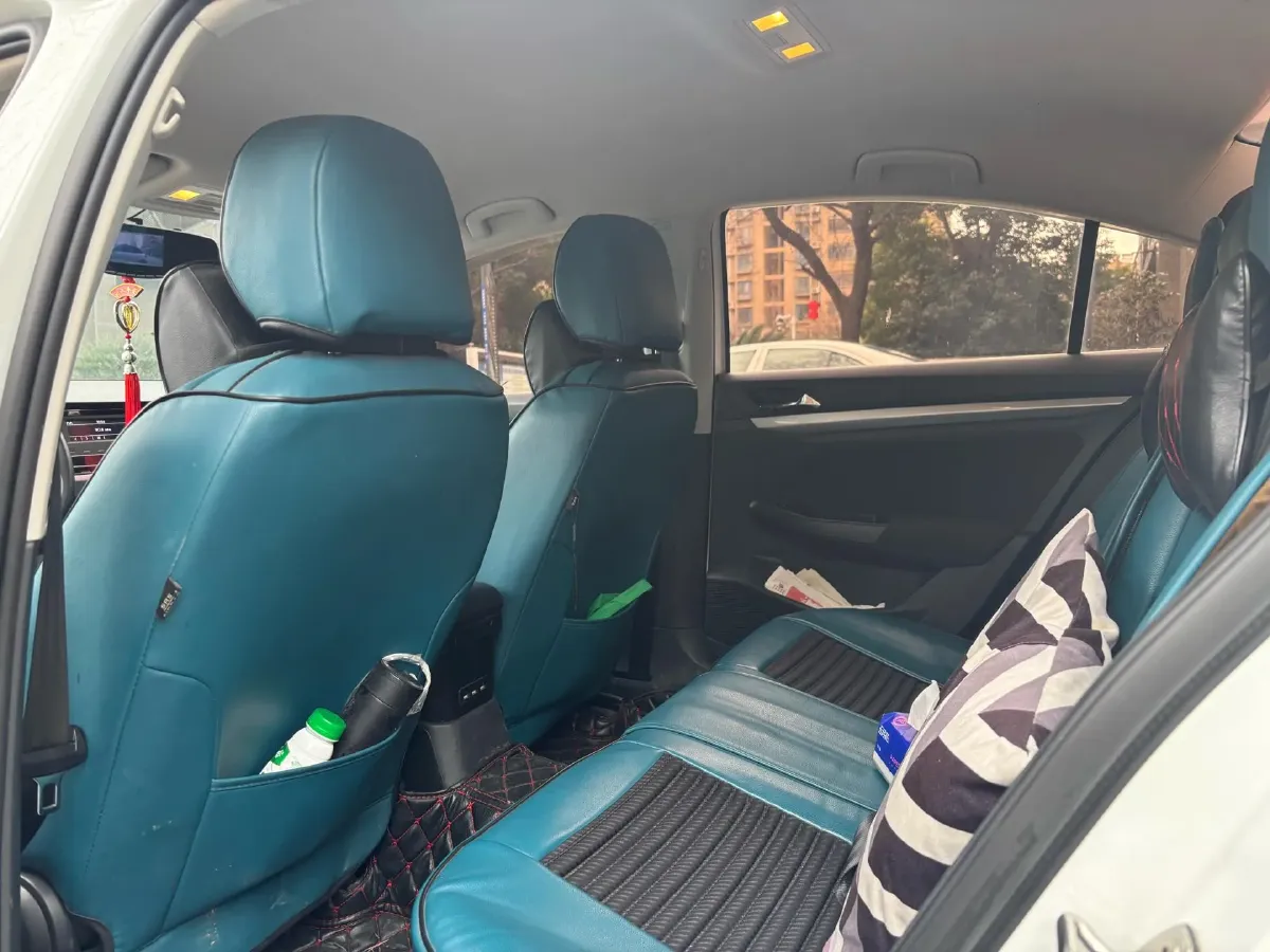 2019 Bestune T77 1.2T 143HP L4 7DCT,autocango,china used car exporter,china ev exporter,chinese used car exporter,chinese used ev exporter