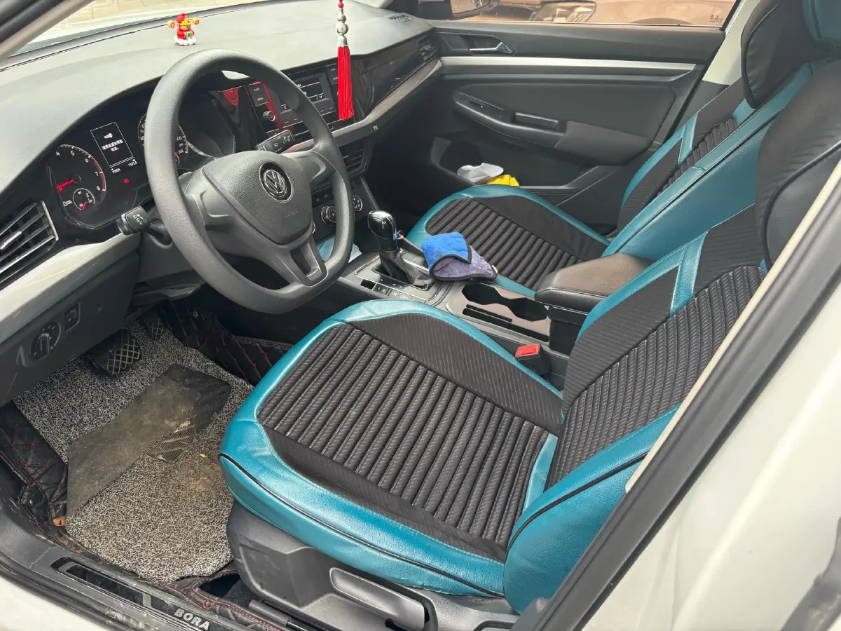 2019 Bestune T77 1.2T 143HP L4 7DCT,autocango,china used car exporter,china ev exporter,chinese used car exporter,chinese used ev exporter