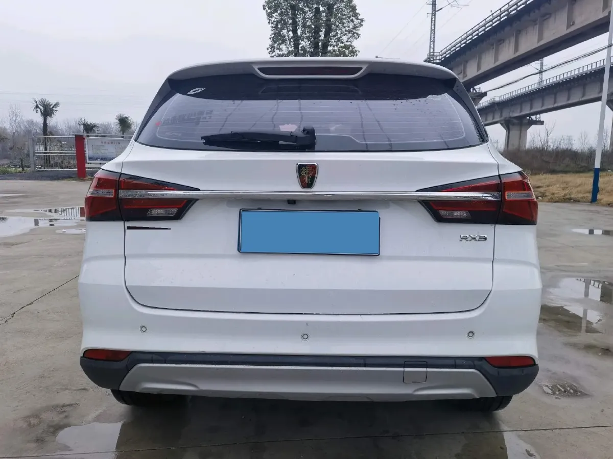 2020 Roewe RX3 1.6L 125HP L4 5MT,autocango,china used car exporter,china ev exporter,chinese used car exporter,chinese used ev exporter