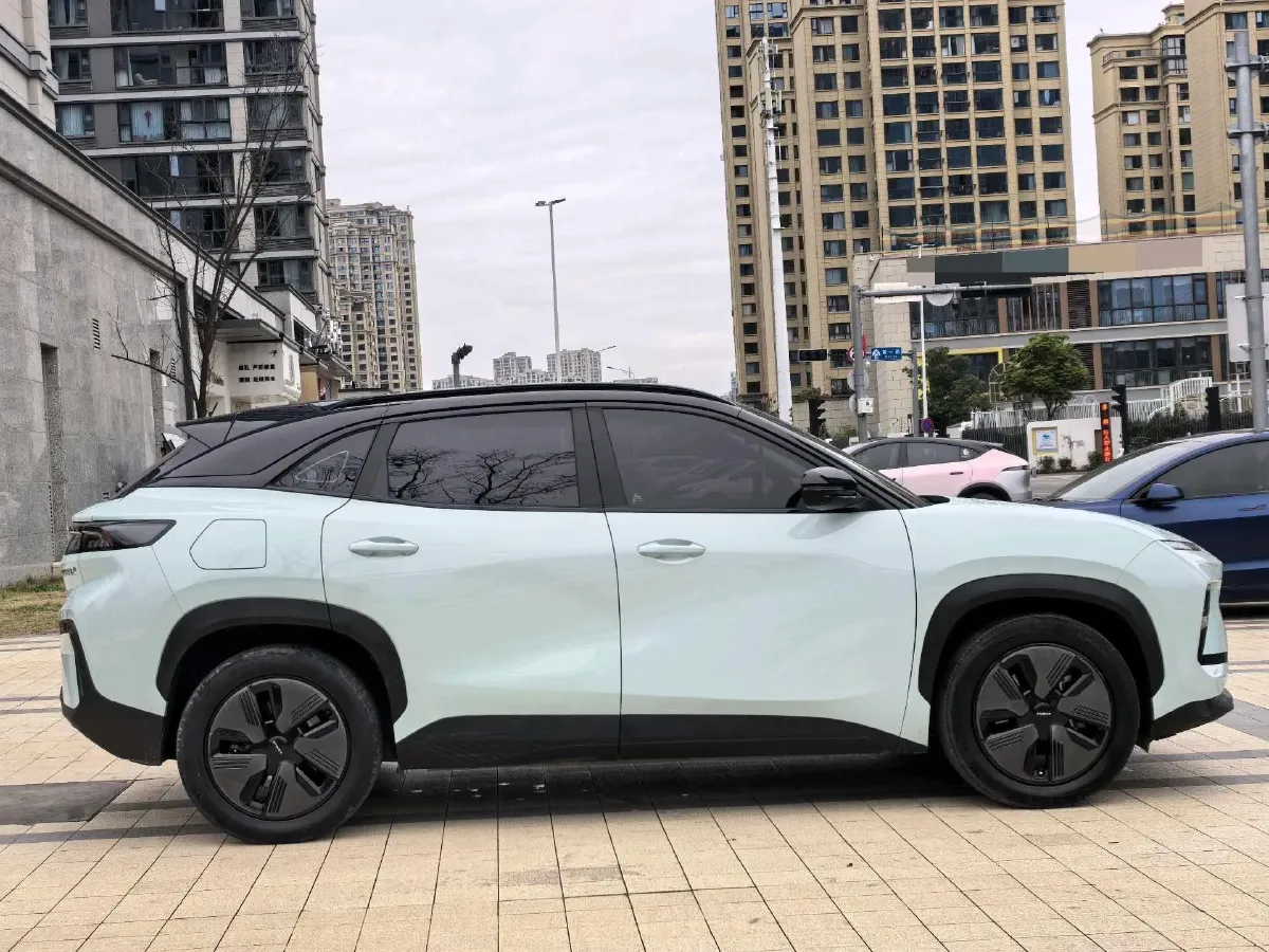 2024 Chery EV eQ7 BEV 65.52KWH,autocango,china used car exporter,china ev exporter,chinese used car exporter,chinese used ev exporter