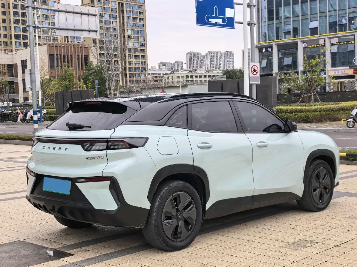 2024 Chery EV eQ7 BEV 65.52KWH,autocango,china used car exporter,china ev exporter,chinese used car exporter,chinese used ev exporter