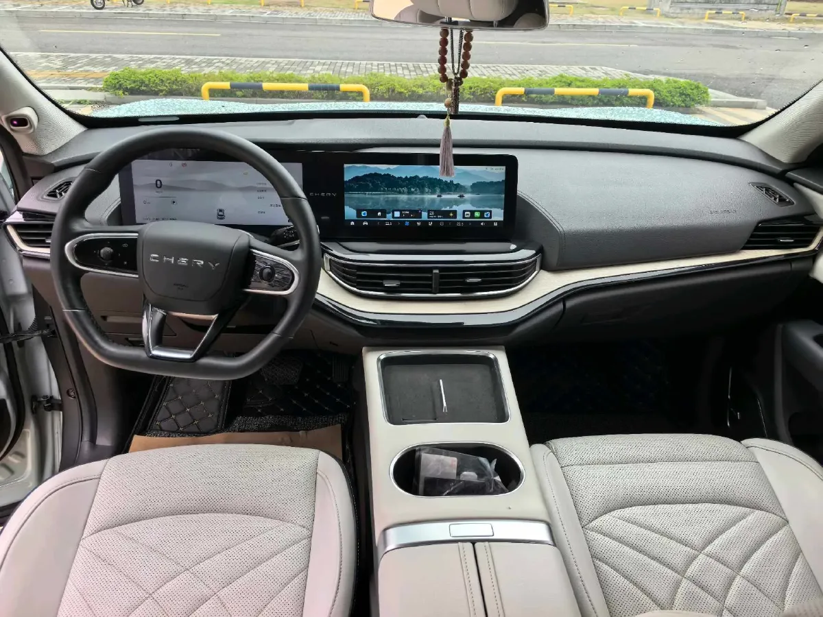 2024 Chery EV eQ7 BEV 65.52KWH,autocango,china used car exporter,china ev exporter,chinese used car exporter,chinese used ev exporter