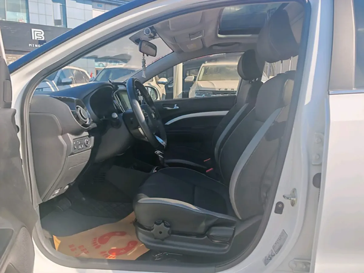 2021 Kia KX1 1.4L 100HP L4 6AT,autocango,china used car exporter,china ev exporter,chinese used car exporter,chinese used ev exporter