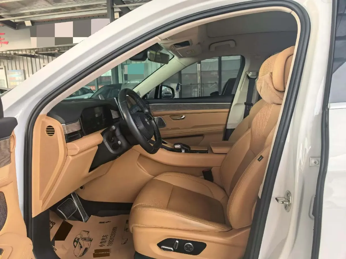 2022 Isuzu Mu-X 2.0T 220HP L4 8AT,autocango,china used car exporter,china ev exporter,chinese used car exporter,chinese used ev exporter