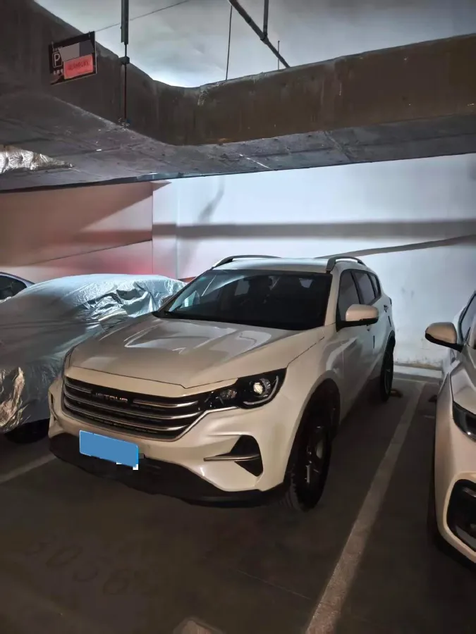 2020 Jetour X70M 1.5T 156HP L4 6MT,autocango,china used car exporter,china ev exporter,chinese used car exporter,chinese used ev exporter