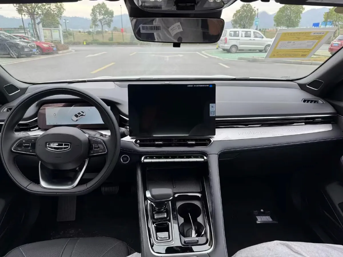 2026 Geely Preface 1.5T 181HP L4 7DCT,autocango,china used car exporter,china ev exporter,chinese used car exporter,chinese used ev exporter