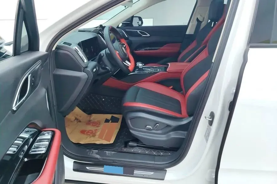 2024 HongQi HS3 1.5T 169HP L4 7DCT,autocango,china used car exporter,china ev exporter,chinese used car exporter,chinese used ev exporter