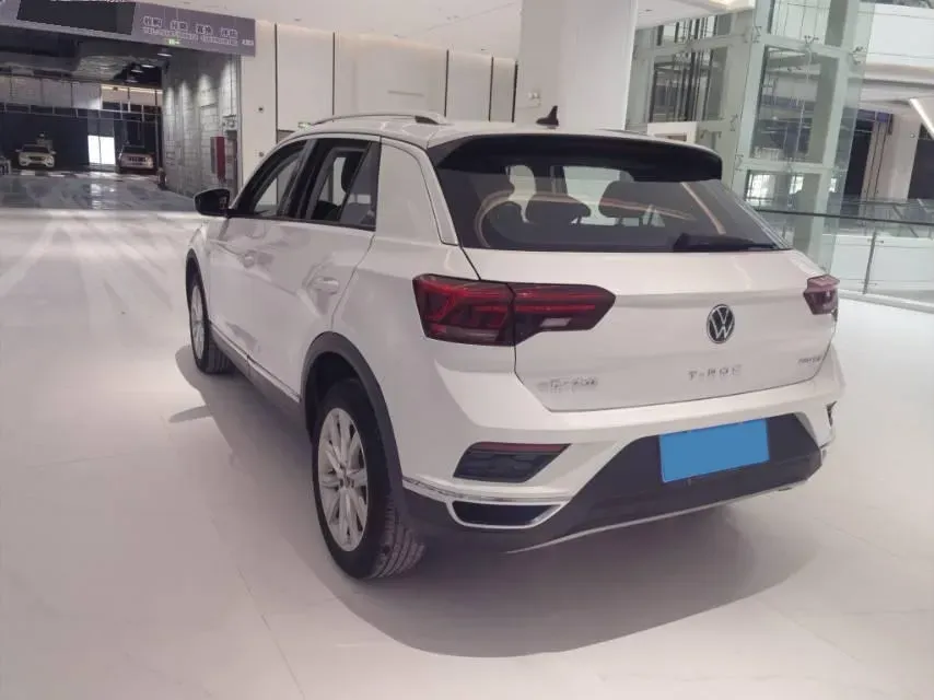 2022 Volkswagen T-Roc 1.4T 150HP L4 7DCT,autocango,china used car exporter,china ev exporter,chinese used car exporter,chinese used ev exporter