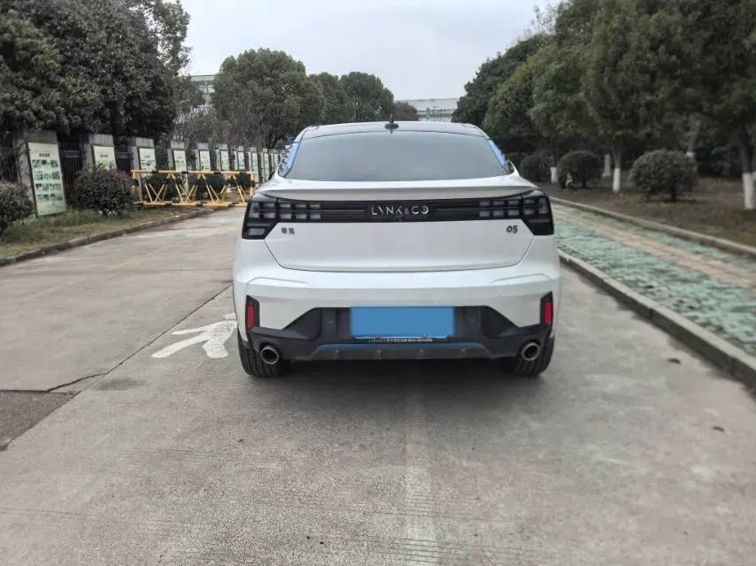 2022 LYNK&CO 05 2.0T 254HP L4 8AT,autocango,china used car exporter,china ev exporter,chinese used car exporter,chinese used ev exporter