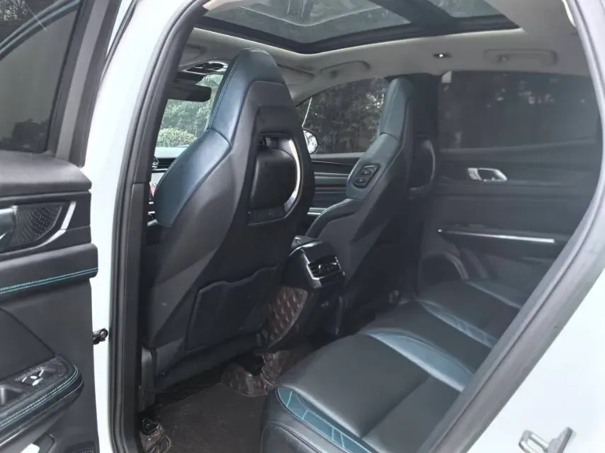 2022 LYNK&CO 05 2.0T 254HP L4 8AT,autocango,china used car exporter,china ev exporter,chinese used car exporter,chinese used ev exporter