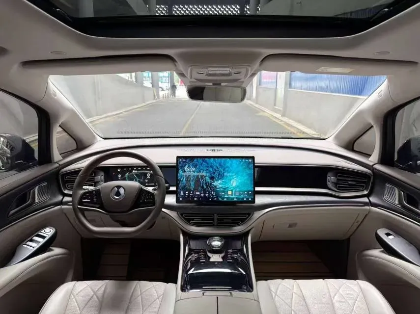 2022 HongQi HS7 3.0T 337HP V6 8AT,autocango,china used car exporter,china ev exporter,chinese used car exporter,chinese used ev exporter