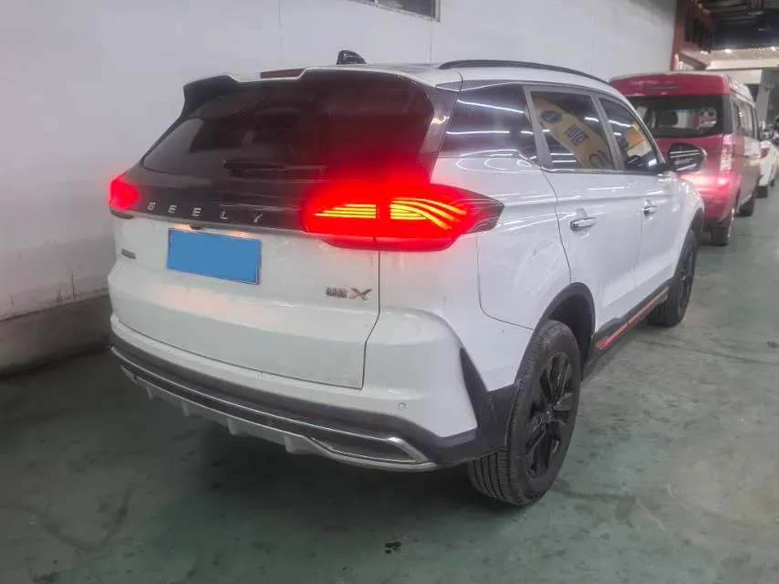 2022 Geely Azkarra 1.8T 184HP L4 7DCT,autocango,china used car exporter,china ev exporter,chinese used car exporter,chinese used ev exporter