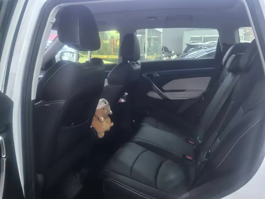 2022 Geely Azkarra 1.8T 184HP L4 7DCT,autocango,china used car exporter,china ev exporter,chinese used car exporter,chinese used ev exporter